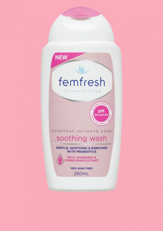 femfresh-soothing-wash-pink-bg